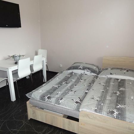 Apartman Lednicka Breclav Exterior photo
