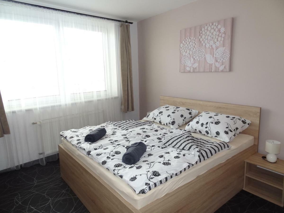 Apartman Lednicka Breclav Exterior photo